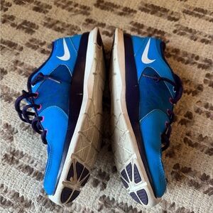 Nike free 8 women Vibrant Blue and White Sneakers